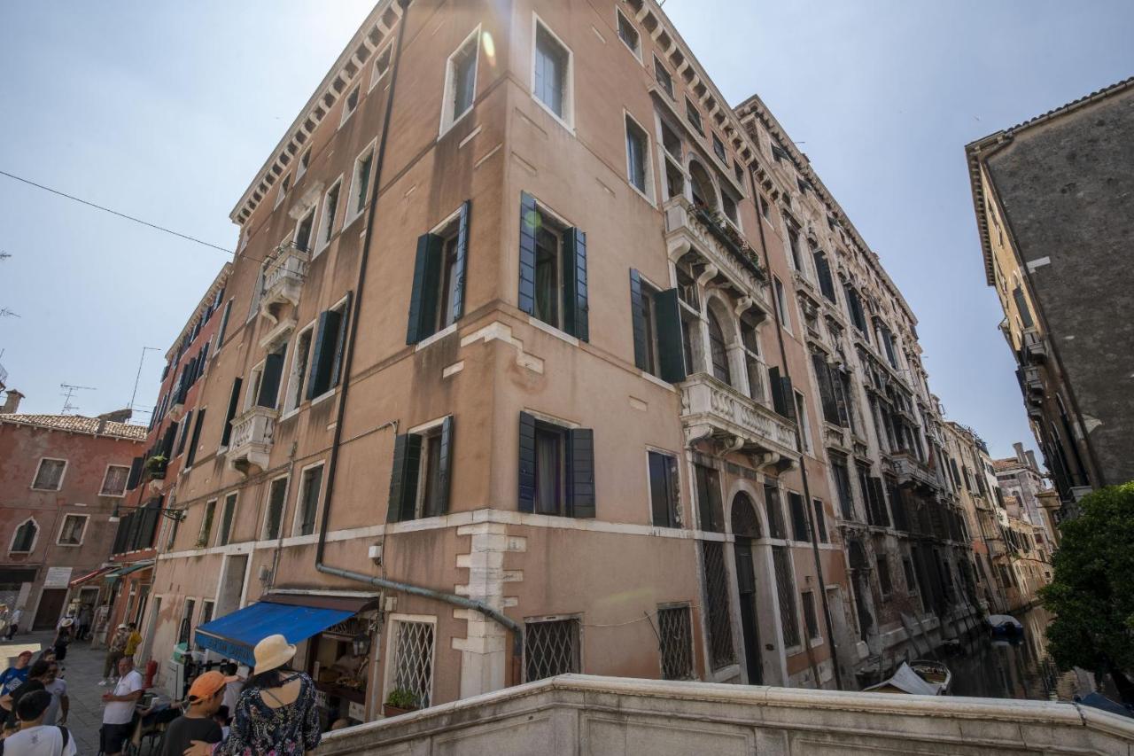 Ca' Magia - Rialto Exclusive Residence By Wonderful Italy ヴェネツィア エクステリア 写真